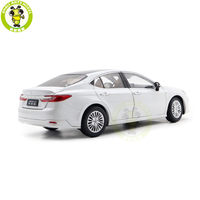 1/18 Toyota Camry 2024 9th Generation And Sport Version Diecast Model Toy Car Gifts For Friends Father