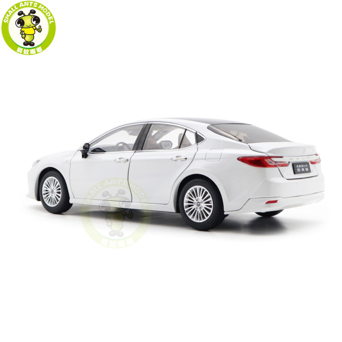 1/18 Toyota Camry 2024 9th Generation And Sport Version Diecast Model Toy Car Gifts For Friends Father