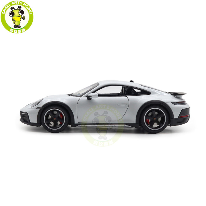 1/18 Minichamps Porsche 911 DAKAR 2022 Diecast Model Toys Car Gifts For Friends Father