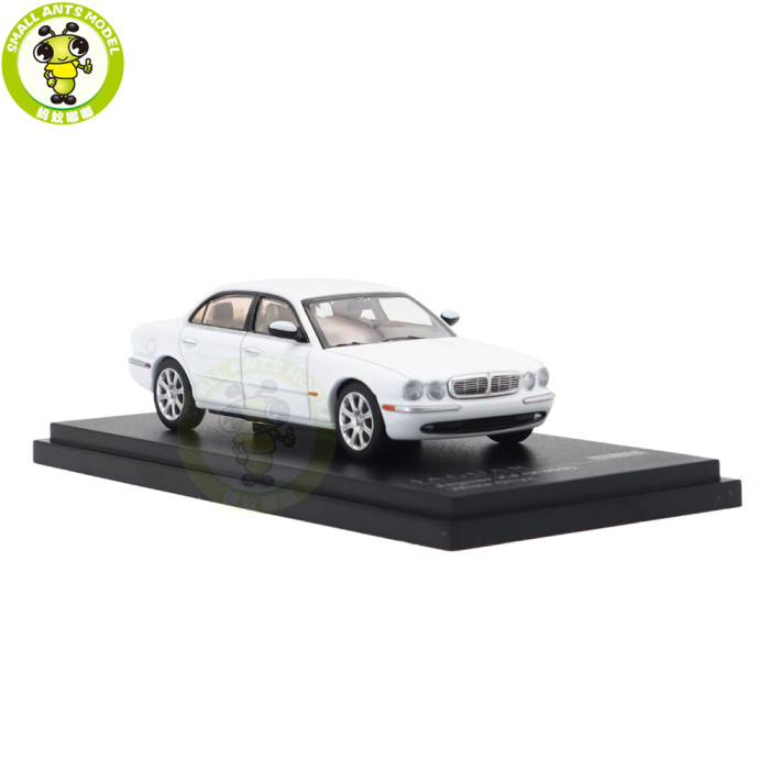 1/64 Almost Real Jaguar XJ XJ6 X350 Diecast Model Toys Car Gifts For Friends