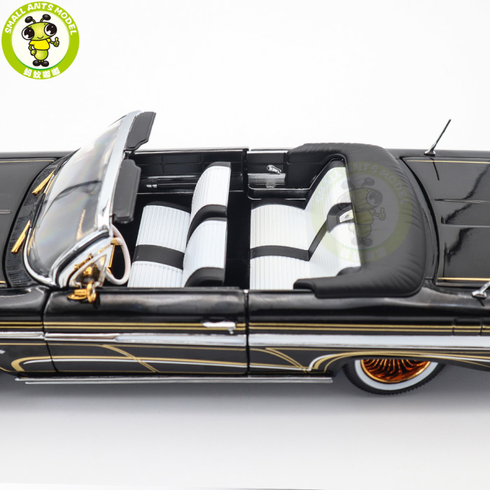 1/18 SUNSTAR Chevrolet 1961 IMPALA Lowrider Open Convertible Diecast Model Toy Car Gifts For Father Friends