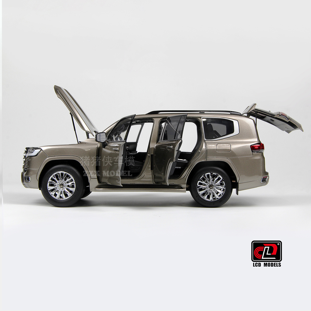 1/18 LCD TOYOTA LAND CRUISER 300 LC300 ZX Diecast Model Toy