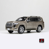 1/18 LCD TOYOTA LAND CRUISER 300 LC300 ZX Diecast Model Toy Car Gifts For Friends Father