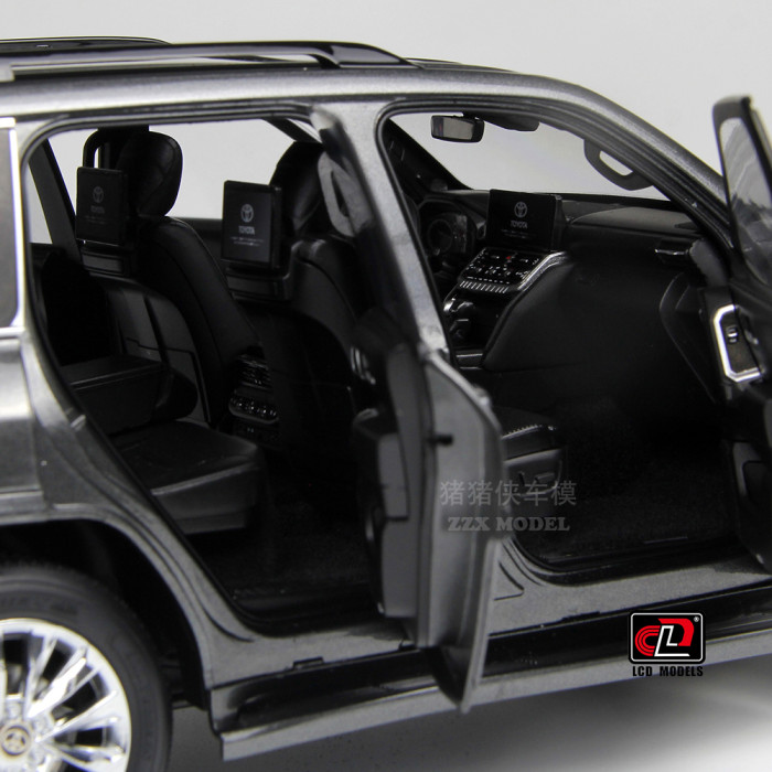 1/18 LCD TOYOTA LAND CRUISER 300 LC300 ZX Diecast Model Toy Car Gifts For Friends Father