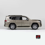 1/18 LCD TOYOTA LAND CRUISER 300 LC300 ZX Diecast Model Toy Car Gifts For Friends Father