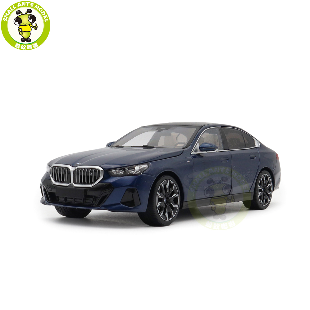 1/18 Minichamps BMW i5 Diecast Model Toys Car Gifts For Father