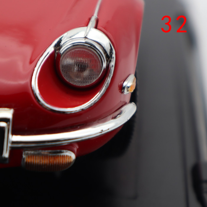 Defective 1/18 1971 Jaguar E-TYPE Roadster Road Signature Diecast Model Car