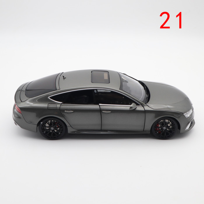 Damaged 1/18 Audi RS 7 RS7 2016 KengFai Diecast Metal Model Car