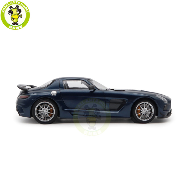 1/18 Minichamps Mercedes-Benz AMG SLS Black Series 2013 Diecast Model Toys Car Gifts For Father Friends