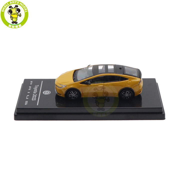 1/64 2025 Toyota Prius Maximum Yellow Paragon Diecast Model Toy Car Gifts For Friends Father