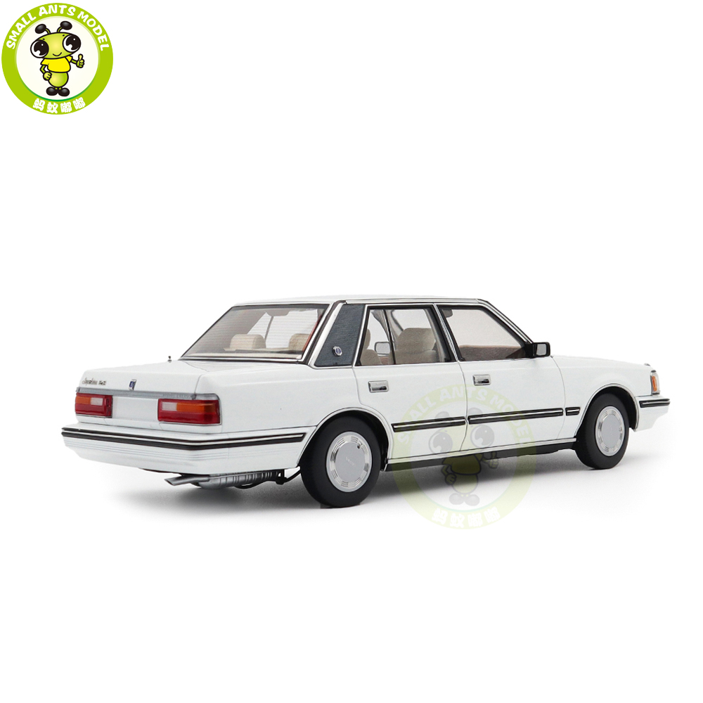 ミニカー TOYOTA CROWN (1/18) 1/18 Toyota Crown Seventh Generation MS122 Diecast Model Car Gifts