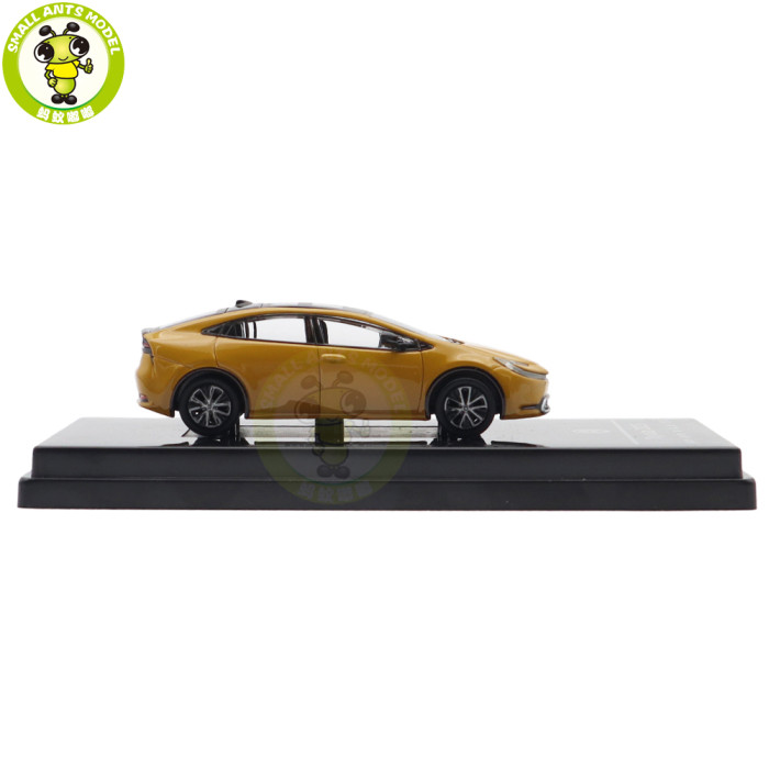 1/64 2025 Toyota Prius Maximum Yellow Paragon Diecast Model Toy Car Gifts For Friends Father