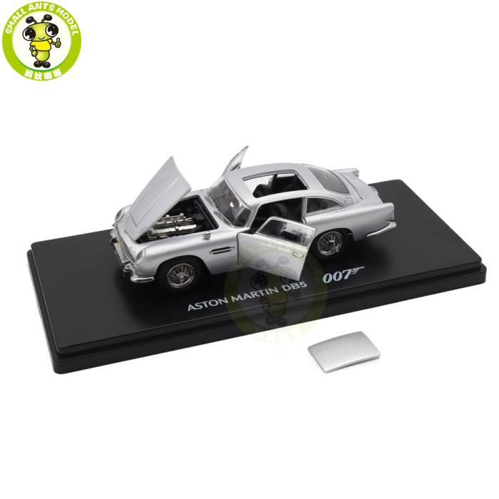 1/43 Aston Martin DB5 DB 5 007 James Bond With Doll Diecast Model Toy Car Gifts For Father Friends