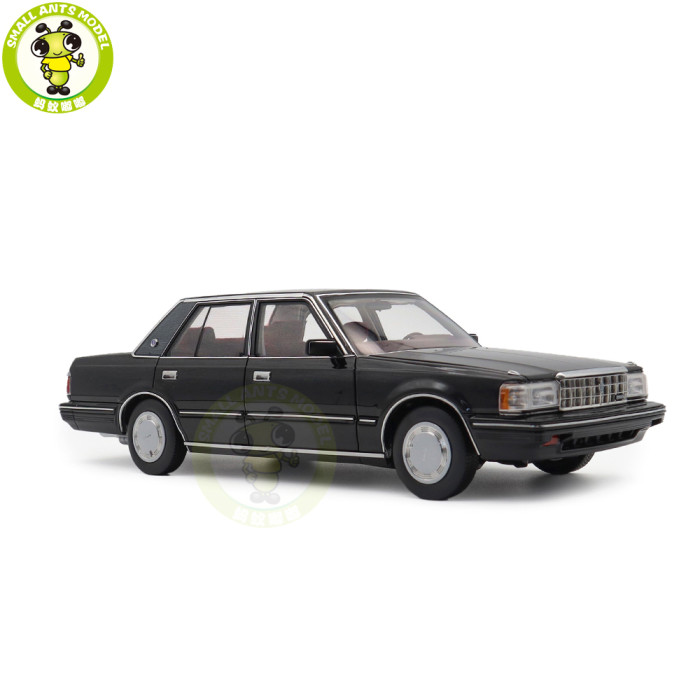 1/18 Toyota Crown Seventh Generation MS122 Diecast Model Car Gifts For Friends