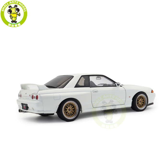 1/18 Nissan Skyline GT-R（R32）V-SPEC II Tuned Version Autoart 77416 Crystal White Diecast Model Car Gifts For Friends Father