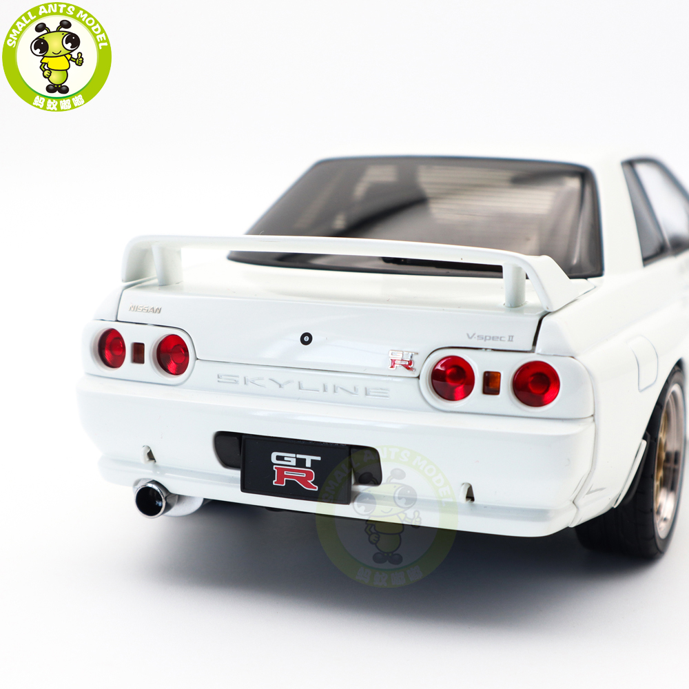 1/18 Nissan Skyline GT-R（R32）V-SPEC II Tuned Version Autoart