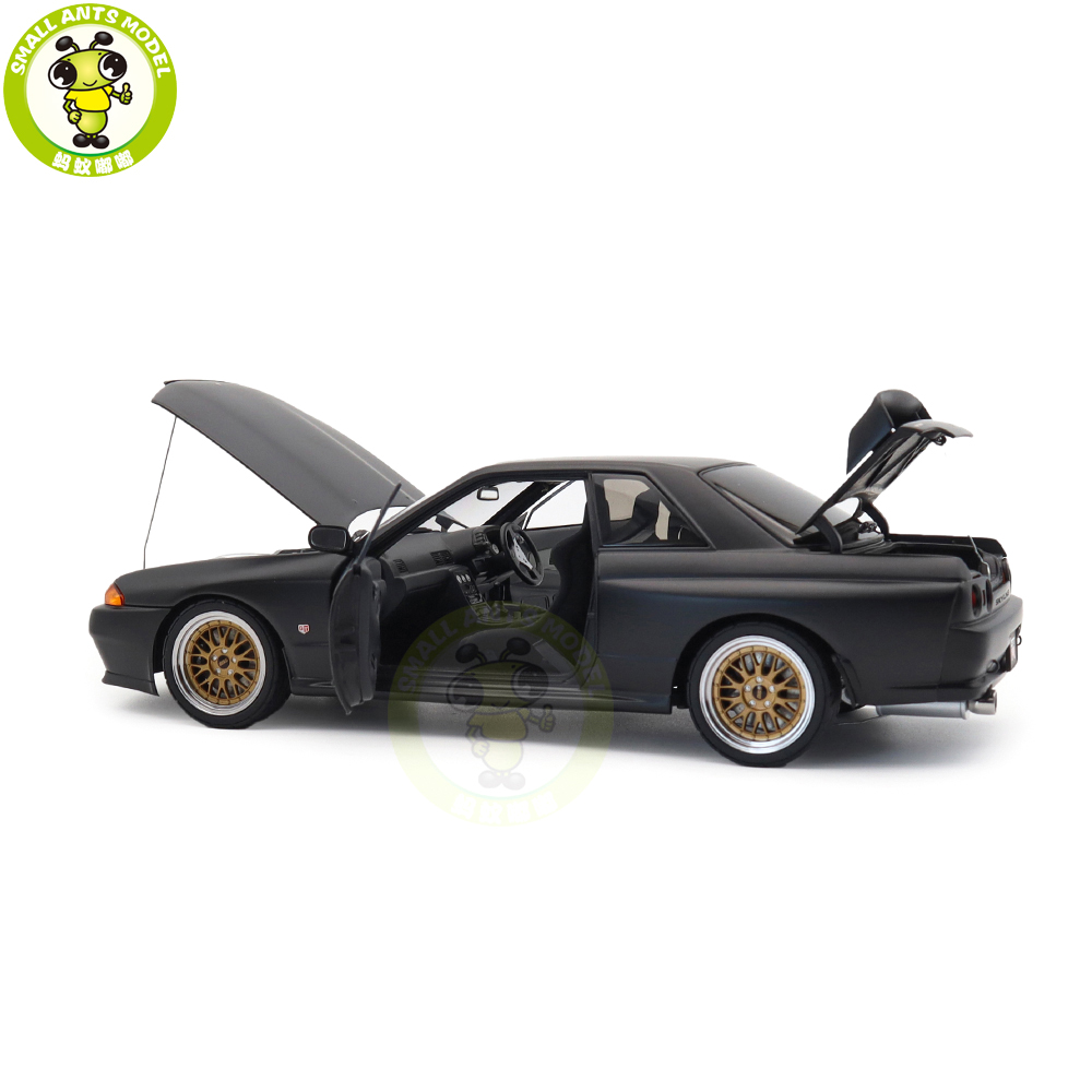 ミニカー Nissan Skyline GT-R (R32) V-Spec II 1/18 Amazon | AUTOart 1/18 日産 スカイライン GT-R (R32) VスペックII