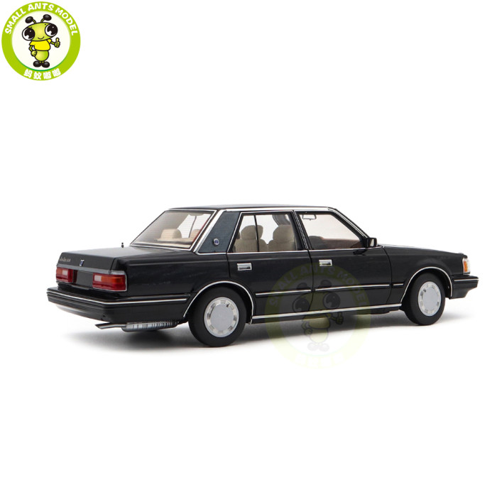 1/18 Toyota Crown Seventh Generation MS122 Diecast Model Car Gifts For Friends