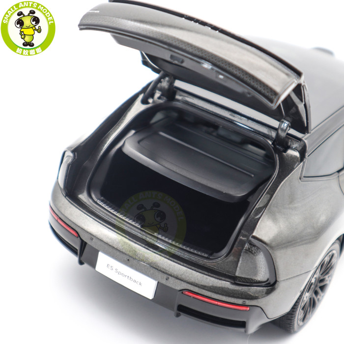 1/18 Audi E5 Sportback With Lights Diecast Model Toys Car Gifts For Friends Father