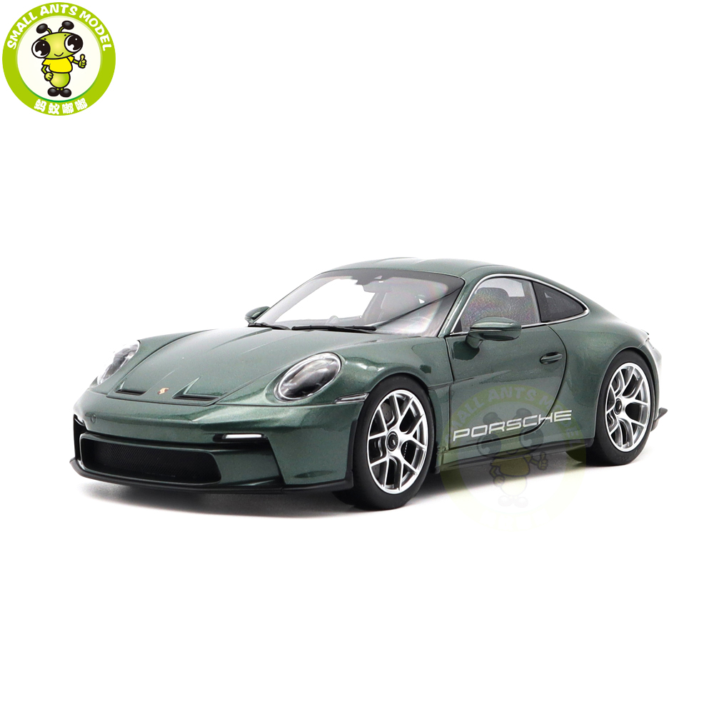 1/18 GTS ベントレーダーボー（ホォレストグリーン） 1/18 GT Spirit Porsche Panamera Turbo S Sport Granturismo Green