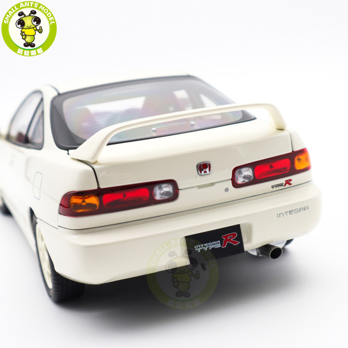 1/18 MOTORHELIX Honda Integra Type R DC2 Pre-Facelift Diecast Model Toy Car Gifts For Father Friends