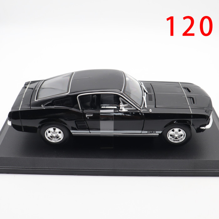 1/18 1967 Ford Mustang GTA Fastback MAISTO 31166 Diecast Model Car