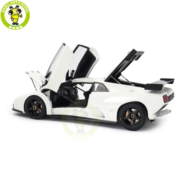 1/18 Lamborghini Diablo GT-R AUTOart 79136 Impact White Model Toy Cars Gifts For Friends