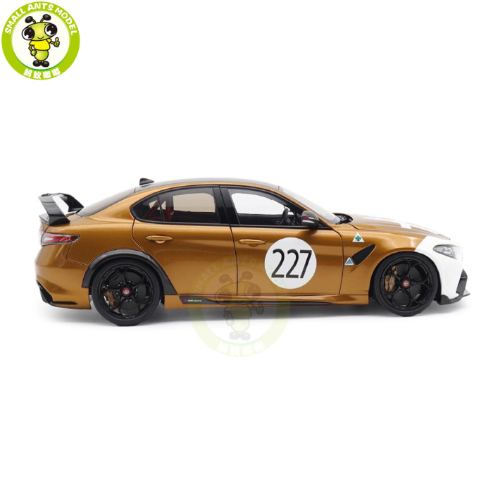 1/18 Alfa Romeo Giulia GTAm MOTORHELIX Diecast Model Toy Car Gifts For Father Friends
