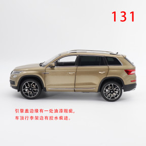 Defective 1/18 VW Skoda KODIAQ Diecast Model Toy Car Gifts For Friends Father