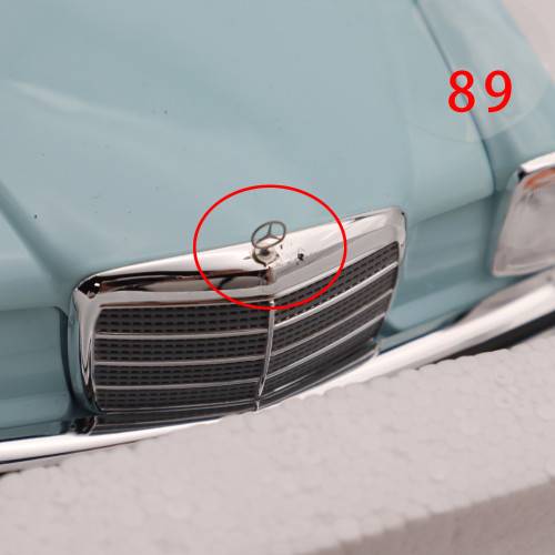 Defective 1/18 Mercedes Benz 200 1968 Norev 183777 Light Blue Diecast Model Car