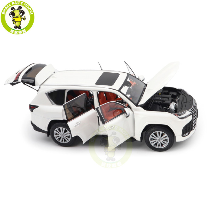 1/18 LCD TOYOTA LEXUS LX600 LX Diecast Model Toy Car Gifts For Friends Father