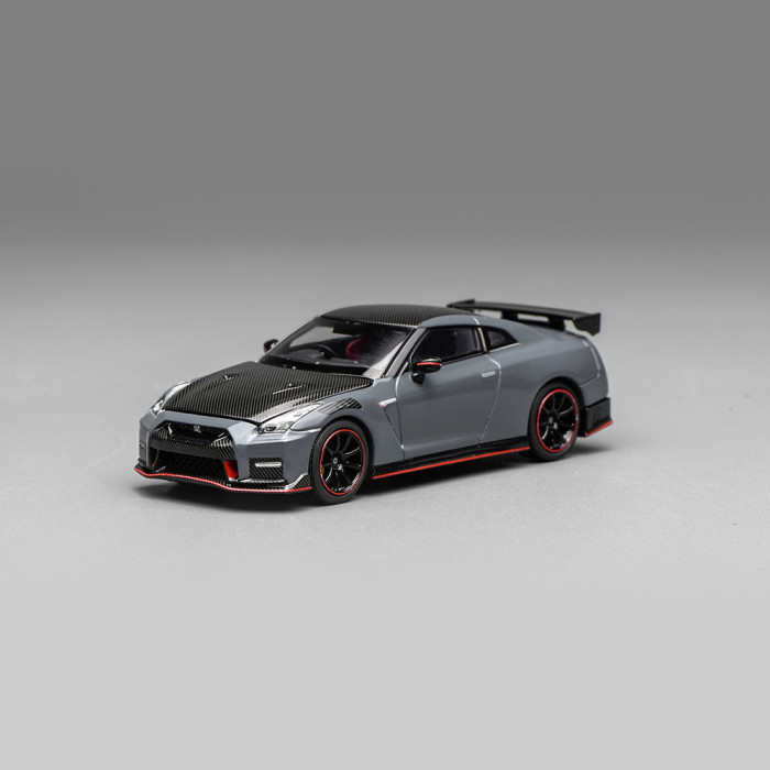 Preorder 1/64 MOTORHELIX Nissan GT R GT-R R35 NISMO Special Edition 2022 Diecast Model Toy Car Gifts For Father Friends