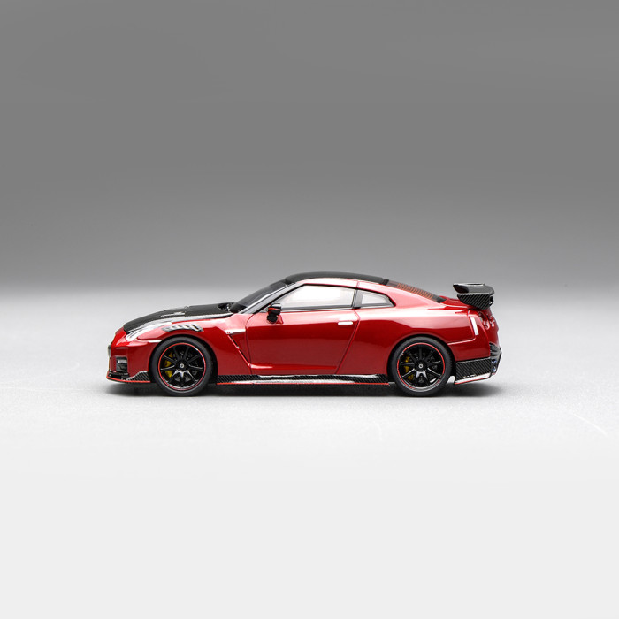 Preorder 1/64 MOTORHELIX Nissan GT R GT-R R35 NISMO Special Edition 2022 Diecast Model Toy Car Gifts For Father Friends