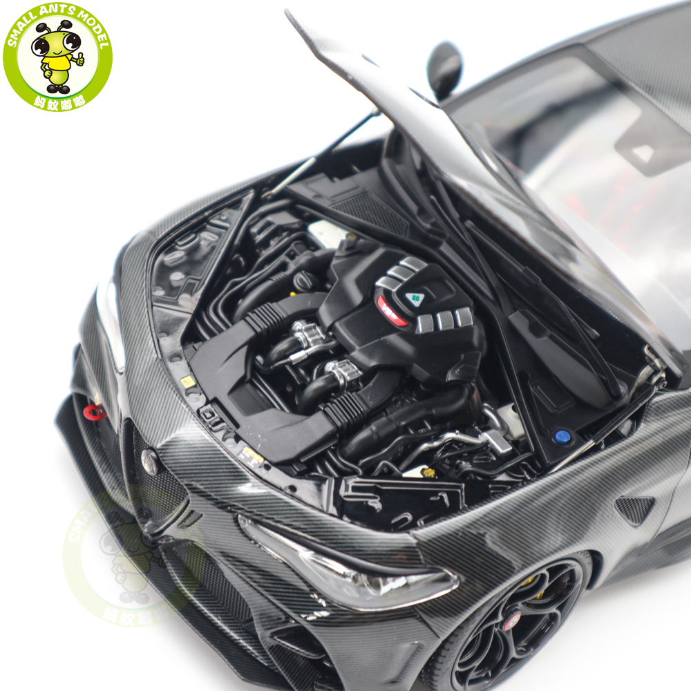 1/18 Alfa Romeo Giulia GTAm Carbon Fiber MOTORHELIX Diecast Model