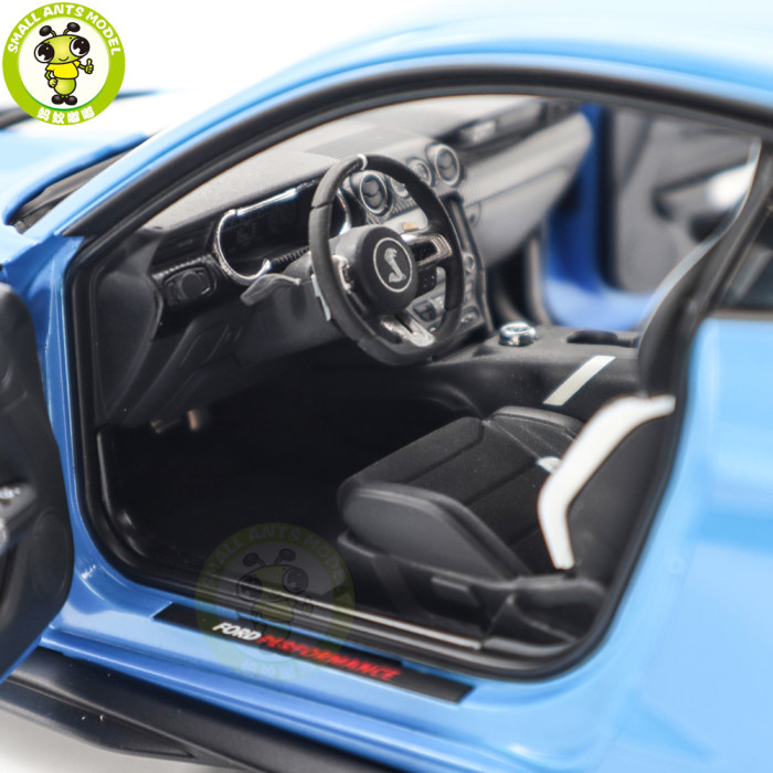 1/18 Ford Mustang Shelby GT500 AUTOart 73094 Grabber Blue Model Car