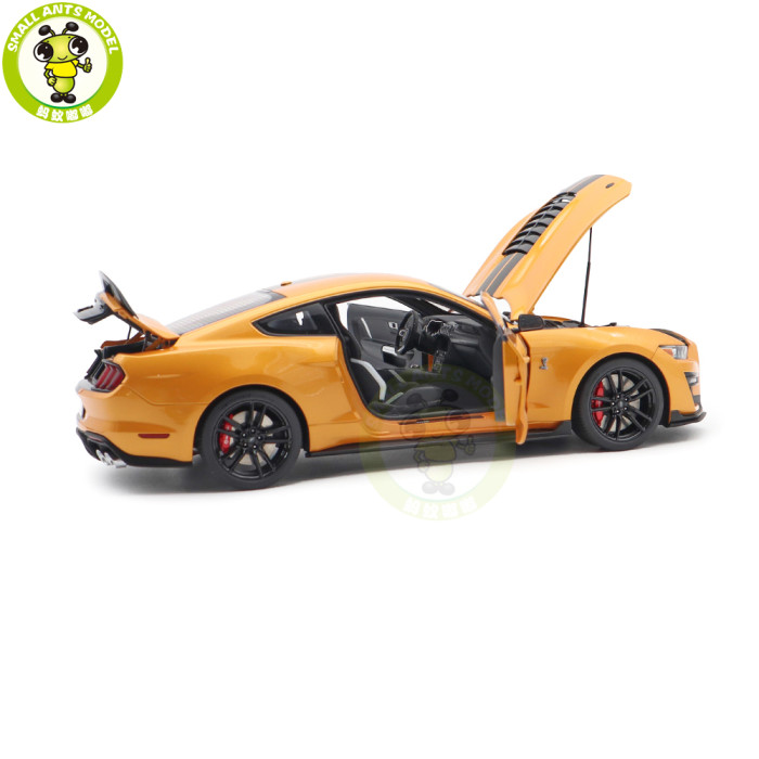 1/18 Ford Mustang Shelby GT500 AUTOart 73099 Cyber Orange Model Car