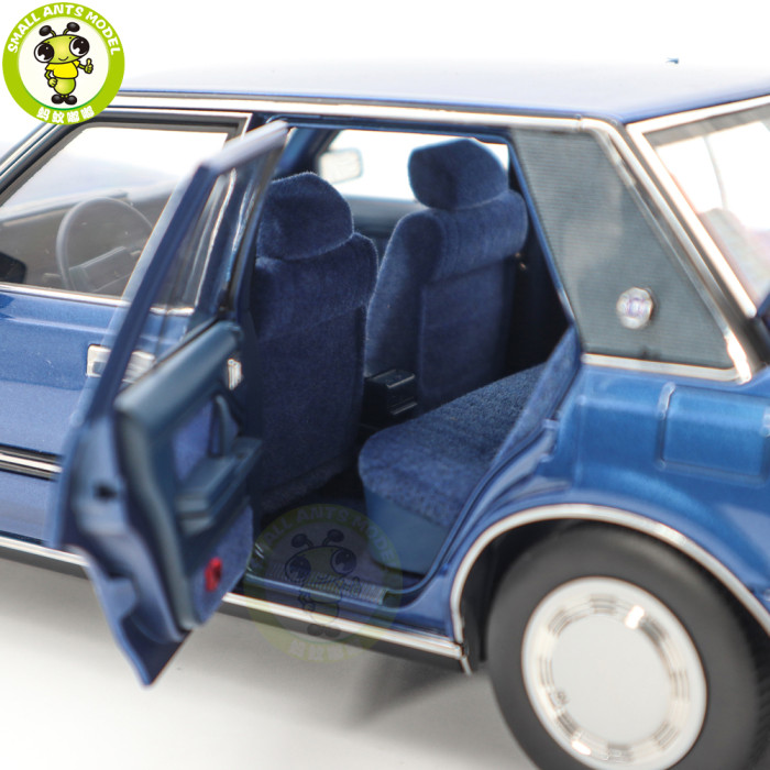 1/18 Toyota Crown Seventh Generation MS122 Diecast Model Car Gifts For Friends