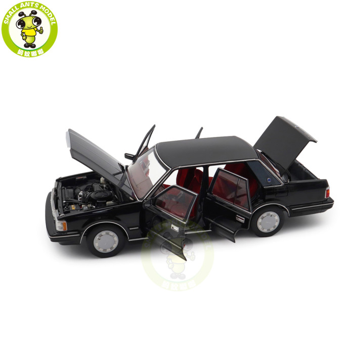 1/18 Toyota Crown Seventh Generation MS122 Diecast Model Car Gifts For Friends
