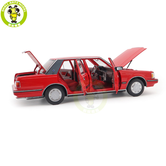 1/18 Toyota Crown Seventh Generation MS122 Diecast Model Car Gifts For Friends