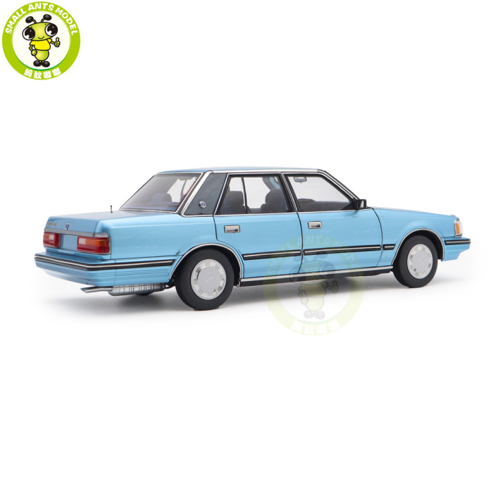 1/18 Toyota Crown Seventh Generation MS122 Diecast Model Car Gifts For Friends