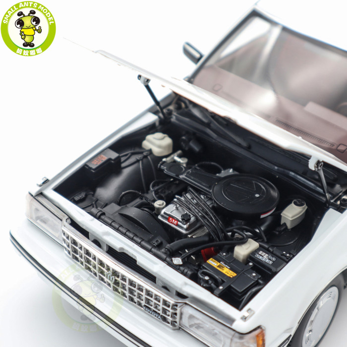 1/18 Toyota Crown Seventh Generation MS122 Diecast Model Car Gifts For Friends