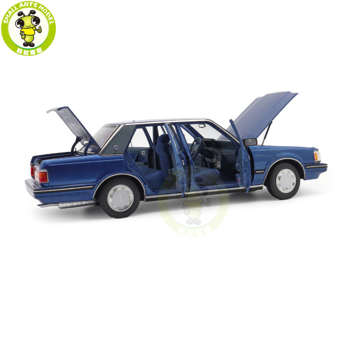 1/18 Toyota Crown Seventh Generation MS122 Diecast Model Car Gifts For Friends