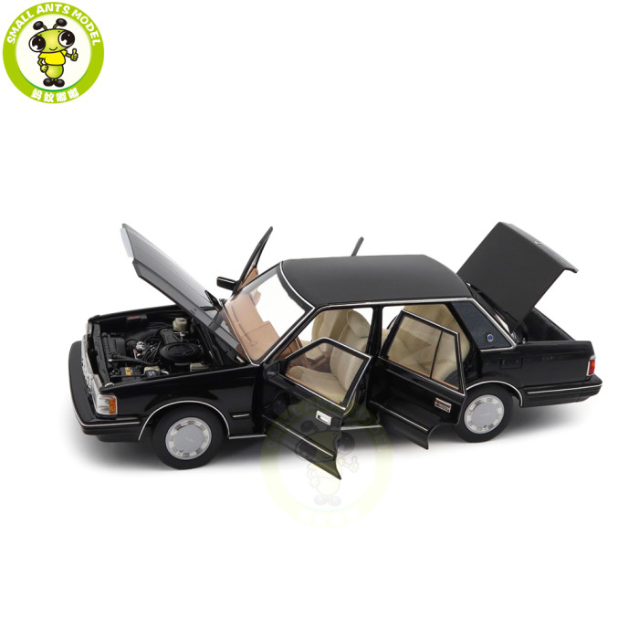 1/18 Toyota Crown Seventh Generation MS122 Diecast Model Car Gifts For Friends