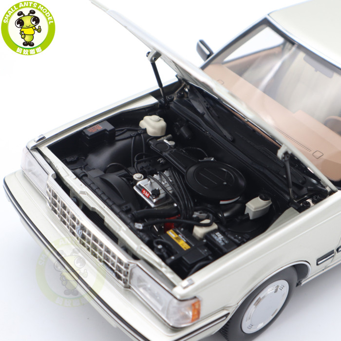 1/18 Toyota Crown Seventh Generation MS122 Diecast Model Car Gifts For Friends
