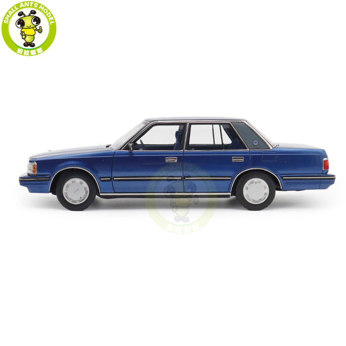 1/18 Toyota Crown Seventh Generation MS122 Diecast Model Car Gifts For Friends