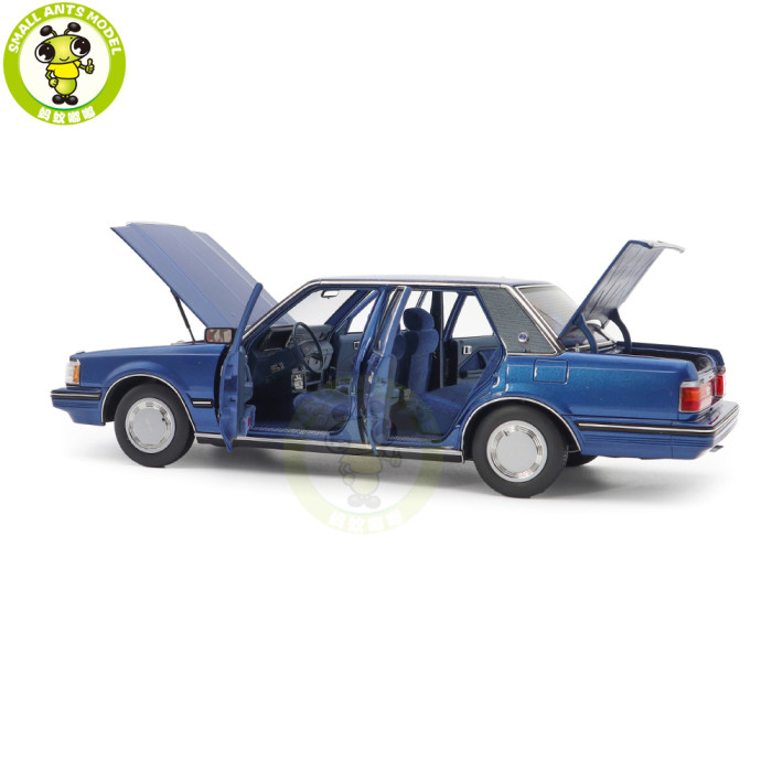 1/18 Toyota Crown Seventh Generation MS122 Diecast Model Car Gifts For Friends