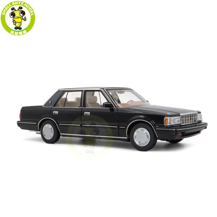 1/18 Toyota Crown Seventh Generation MS122 Diecast Model Car Gifts For Friends