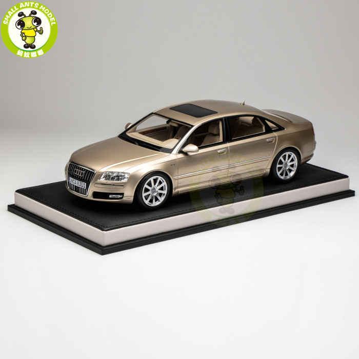 1/18 Motorhelix Audi A8 W12 2008 Resin Model Car Gifts For Friends Father