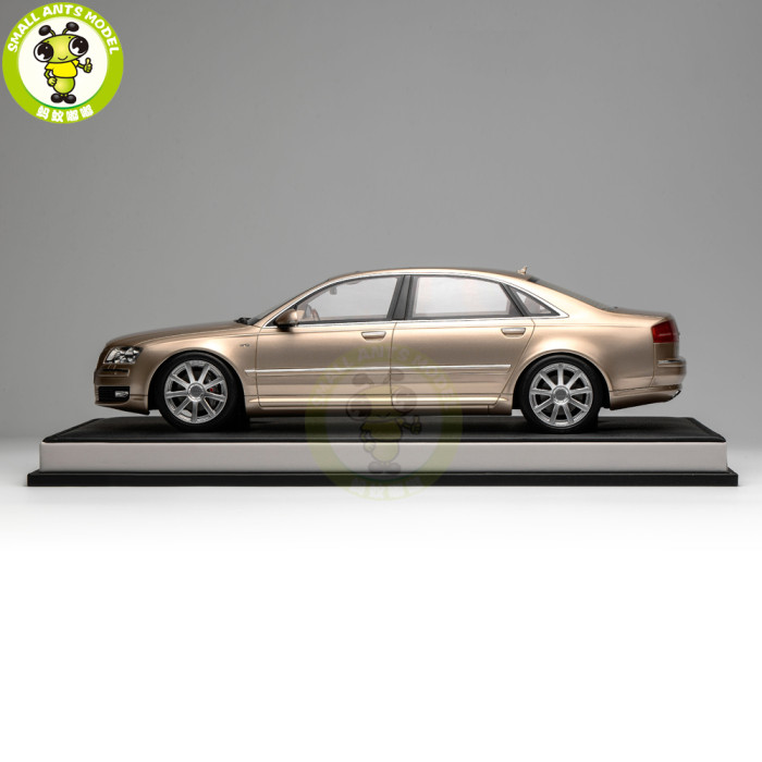 1/18 Motorhelix Audi A8 W12 2008 Resin Model Car Gifts For Friends Father