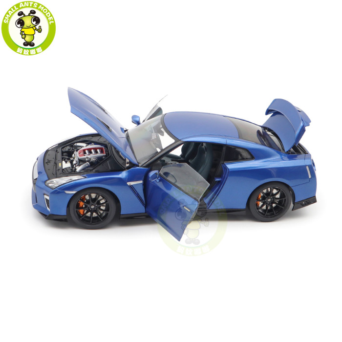 1/18 MOTORHELIX Nissan GT R GT-R R35 Track Edition Engineered By NISMO 2020 Diecast Model Toy Car Gifts For Father Friends